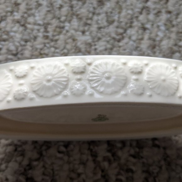 Royal Doulton Soap Dish Elegant Embossed E… - Picture 2 of 4